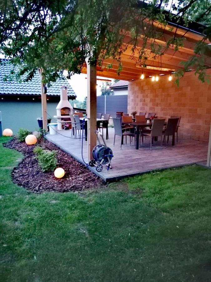 Apartmány Okrouhlá Nový Bor Exterior foto